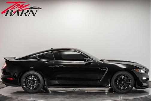 2018 Ford Shelby GT350 Base