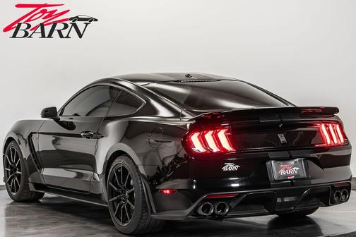 2018 Ford Shelby GT350 Base