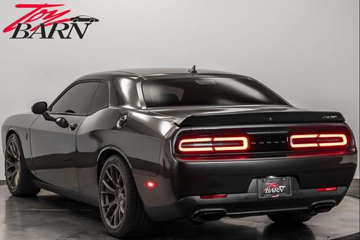 2016 Dodge Challenger SRT Hellcat