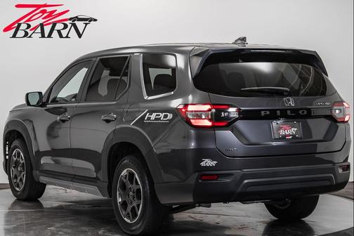 2023 Honda Pilot AWD LX
