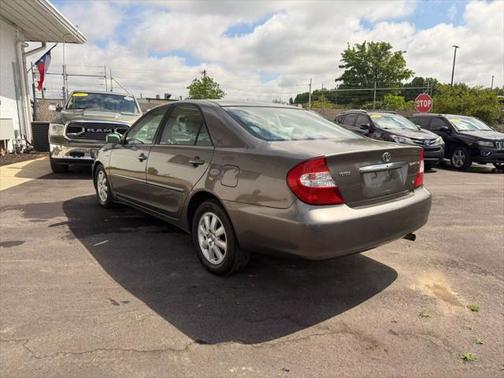 2003 Toyota Camry SE V6
