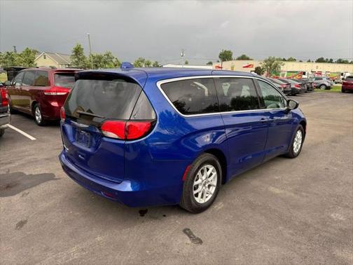 2018 Chrysler Pacifica LX