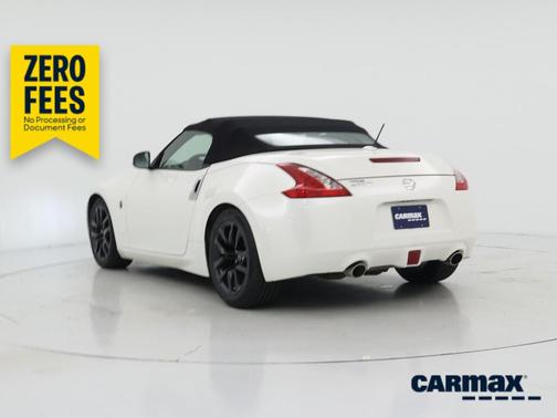White 2017 Nissan 370Z Touring Sport