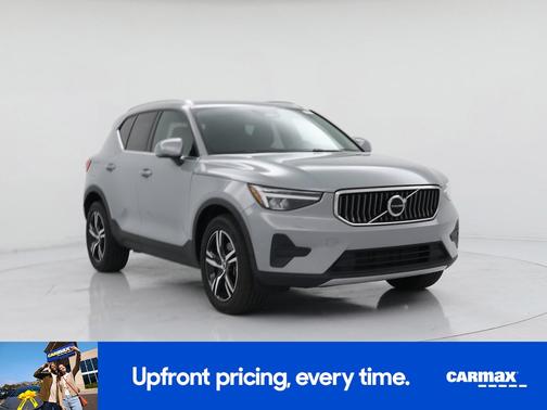 Gray 2024 Volvo XC40 B5 Core Bright Theme