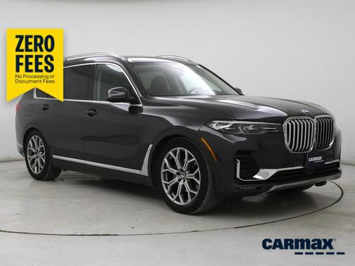 Gray 2022 BMW X7 xDrive40i