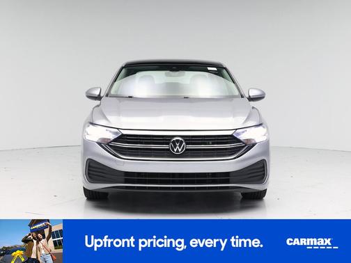 Silver 2024 Volkswagen Jetta SE