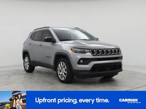 2023 Jeep Compass Latitude Lux