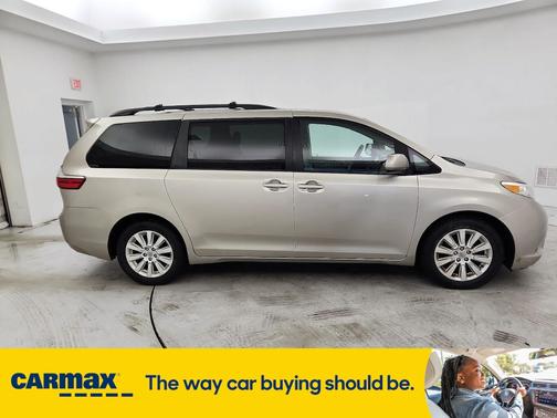 2015 Toyota Sienna LE