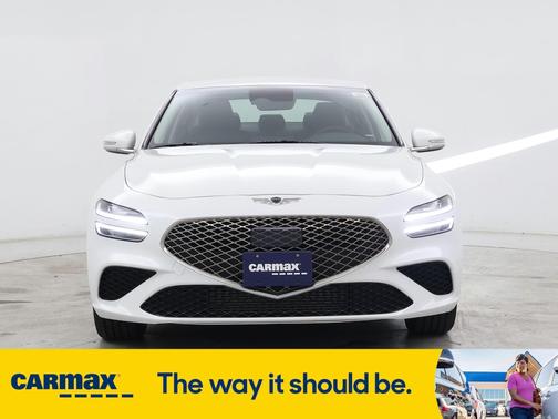 2023 Genesis G70 2.0T