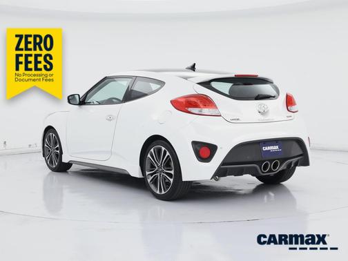 White 2017 Hyundai Veloster Turbo