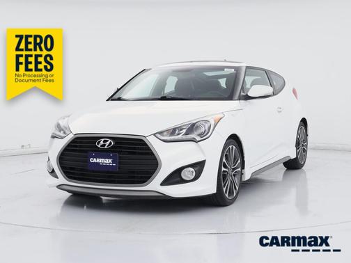 White 2017 Hyundai Veloster Turbo
