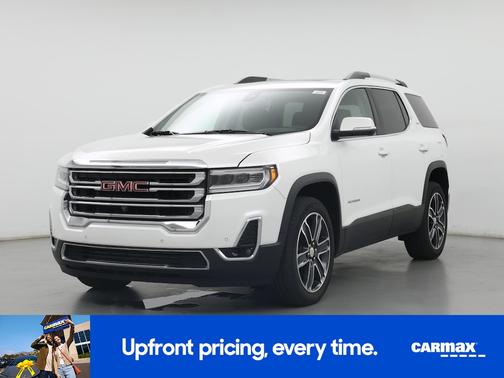 White 2023 GMC Acadia SLT