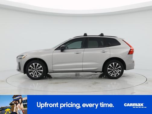 Silver 2023 Volvo XC60 B5 Plus Dark Theme