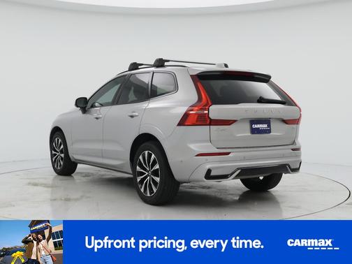 Silver 2023 Volvo XC60 B5 Plus Dark Theme