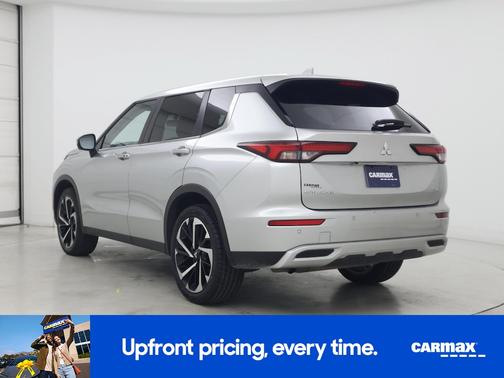 2024 Mitsubishi Outlander SE