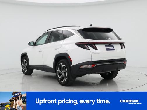 White 2023 Hyundai TUCSON SEL