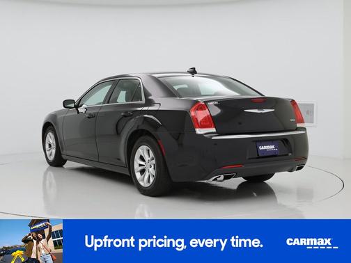 2015 Chrysler 300 Limited