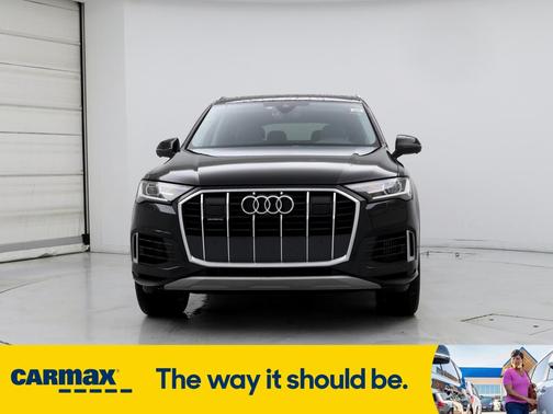 2023 Audi Q7 Premium Plus