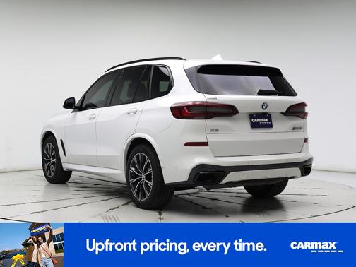 2022 BMW X5 M50i