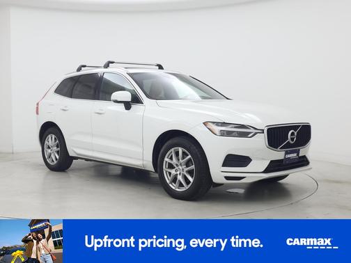 2020 Volvo XC60 T5 Momentum