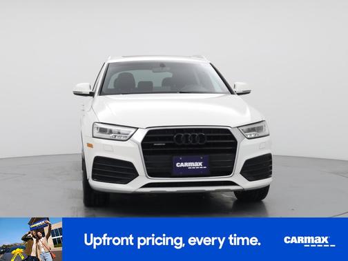 White 2016 Audi Q3 Prestige