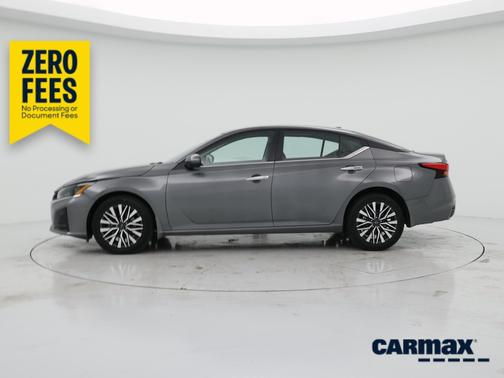 Gray 2023 Nissan Altima SV