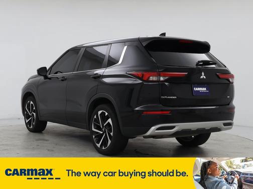 2023 Mitsubishi Outlander SE