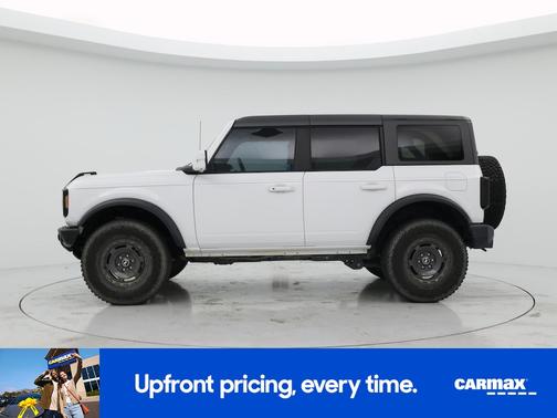 White 2023 Ford Bronco Outer Banks