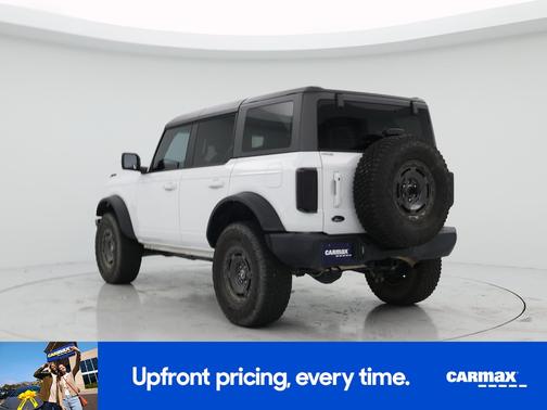 White 2023 Ford Bronco Outer Banks