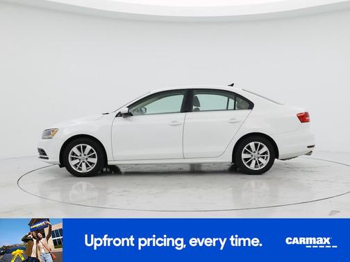 White 2015 Volkswagen Jetta SE
