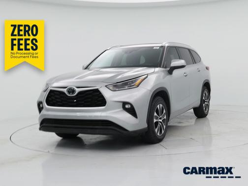 Silver 2021 Toyota Highlander XLE
