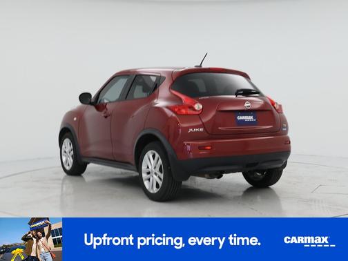 Burgundy 2014 Nissan Juke SV