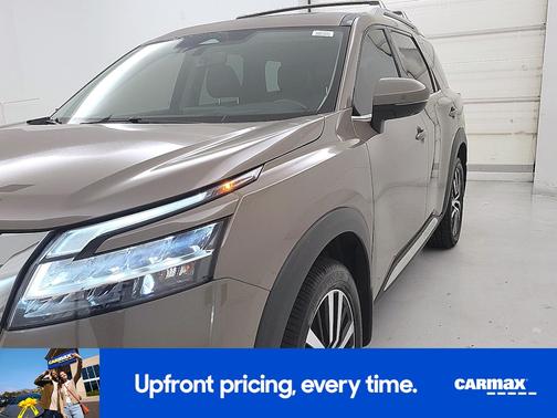 Tan 2023 Nissan Pathfinder Platinum