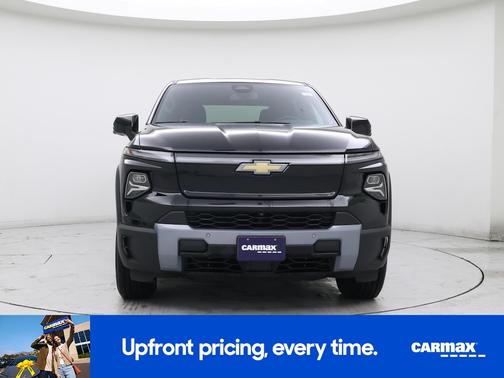 Black 2025 Chevrolet Silverado EV Extended Range LT