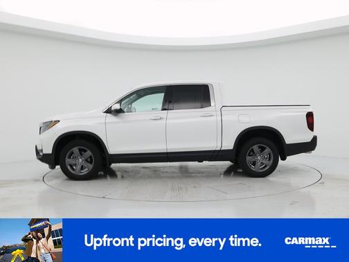 White 2023 Honda Ridgeline RTL-E