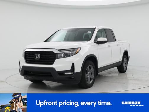 White 2023 Honda Ridgeline RTL-E