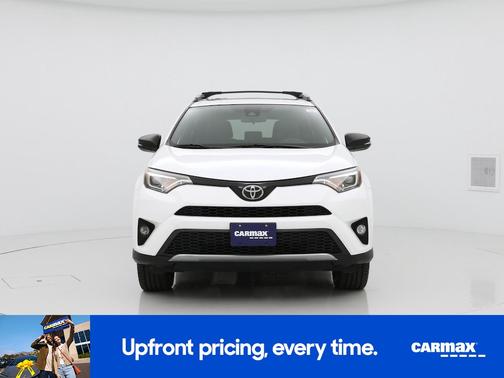 2017 Toyota RAV4 SE