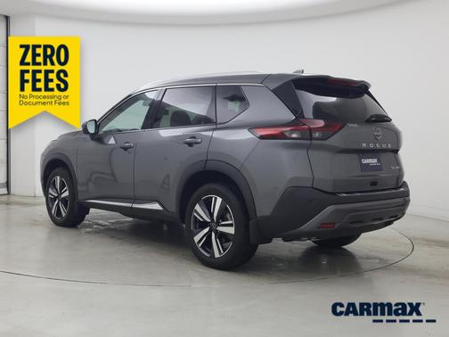 Gray 2023 Nissan Rogue SL