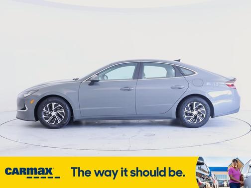 2022 Hyundai SONATA Hybrid Blue