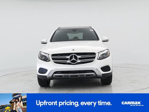 White 2019 Mercedes-Benz GLC 300
