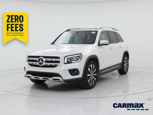 White 2022 Mercedes-Benz GLB 250