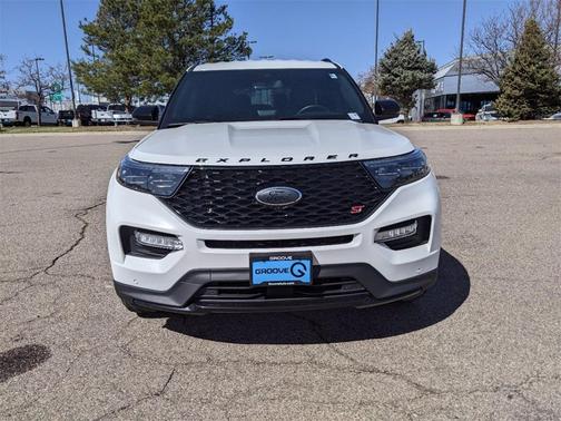 Photo 3 of 30 of 2020 Ford Explorer ST