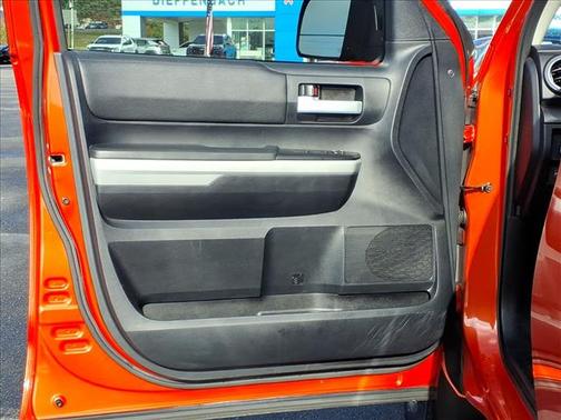 2018 Toyota Tundra SR5