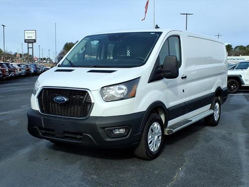 2024 Ford Transit-250 