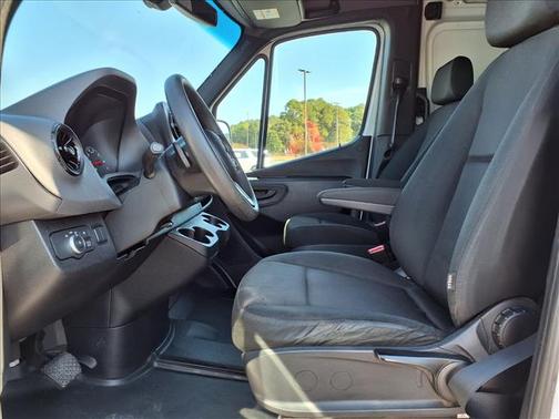2023 Mercedes-Benz Sprinter 2500 