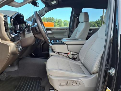Black 2025 Chevrolet Silverado 1500 LT