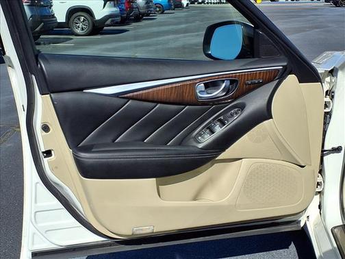 2014 INFINITI Q50 Premium