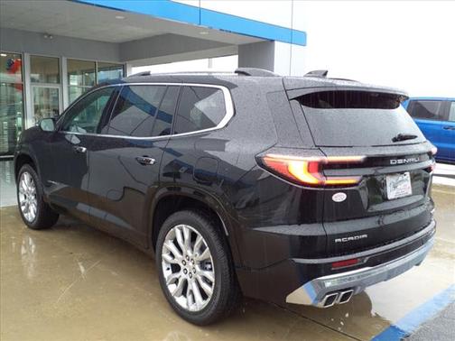 2024 GMC Acadia Denali