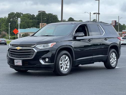 Photo 3 of 24 of 2019 Chevrolet Traverse LT Fleet