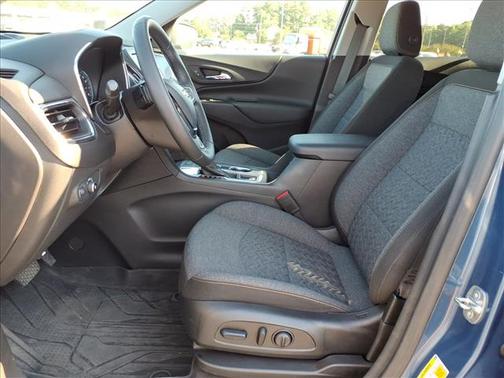 Lakeshore Blue Metallic 2024 Chevrolet Equinox LT